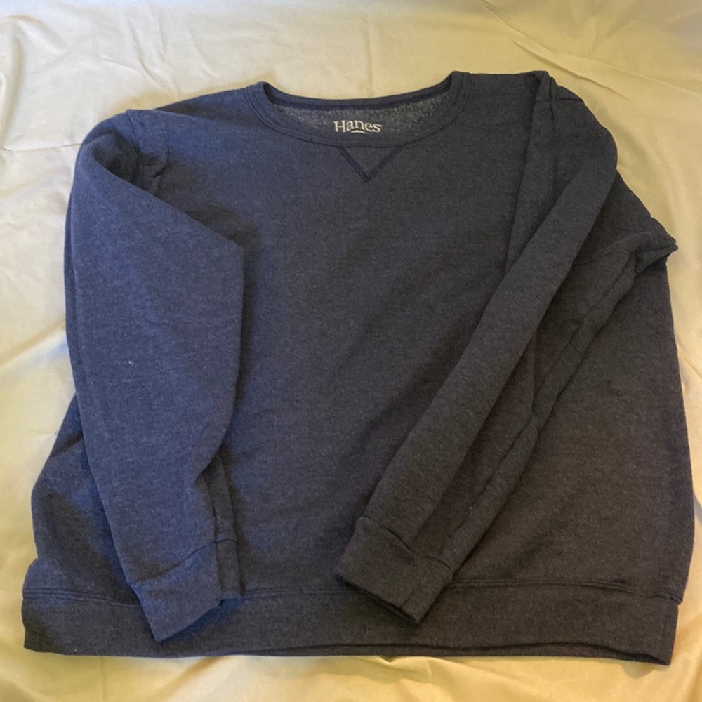 Hanes sweatshirt (crew neck)